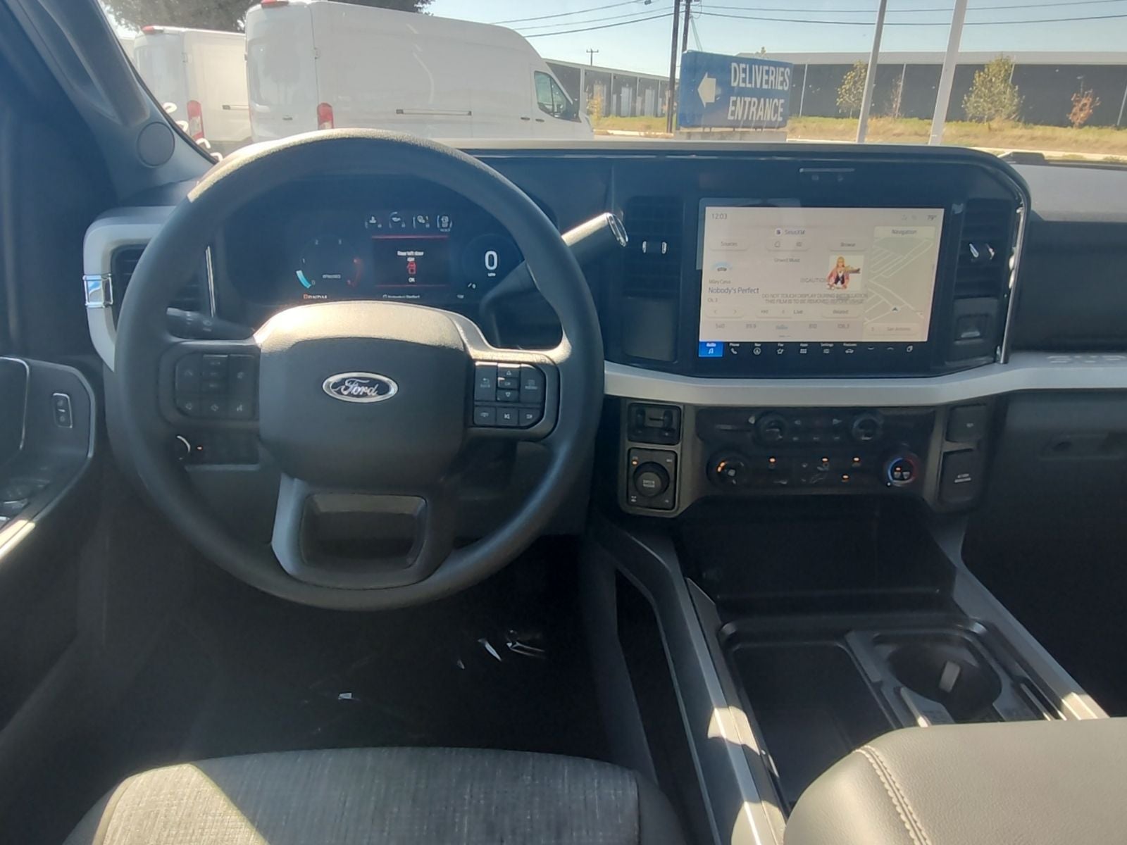 2026 Ford F-250SD XLT Off Road 37