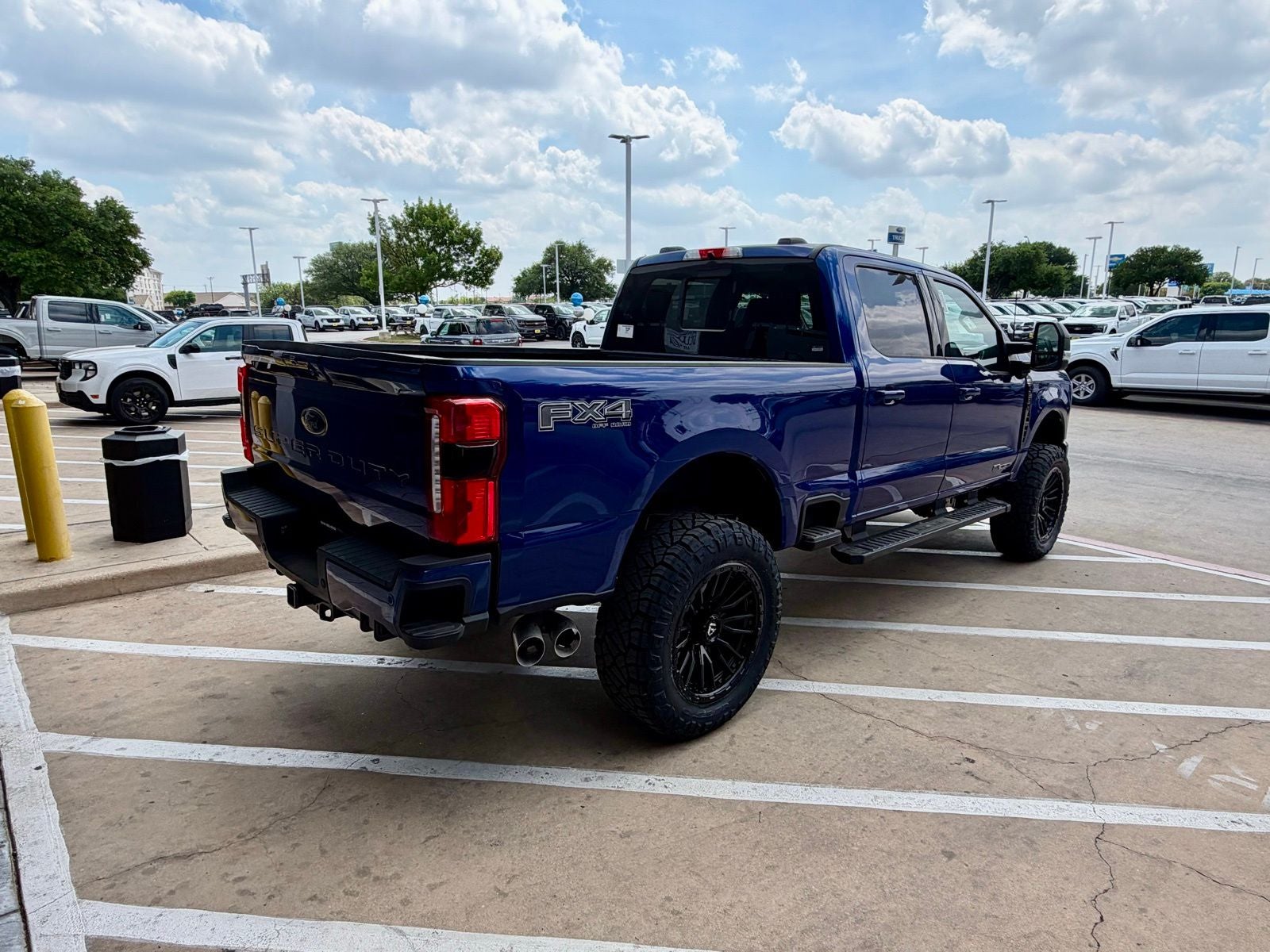 2026 Ford F-250SD XLT Off Road 37