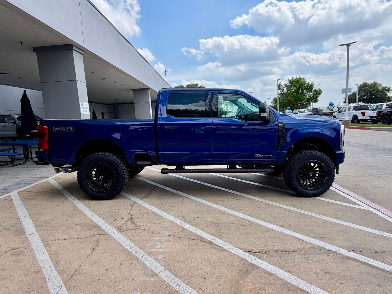 2026 Ford F-250SD XLT Off Road 37
