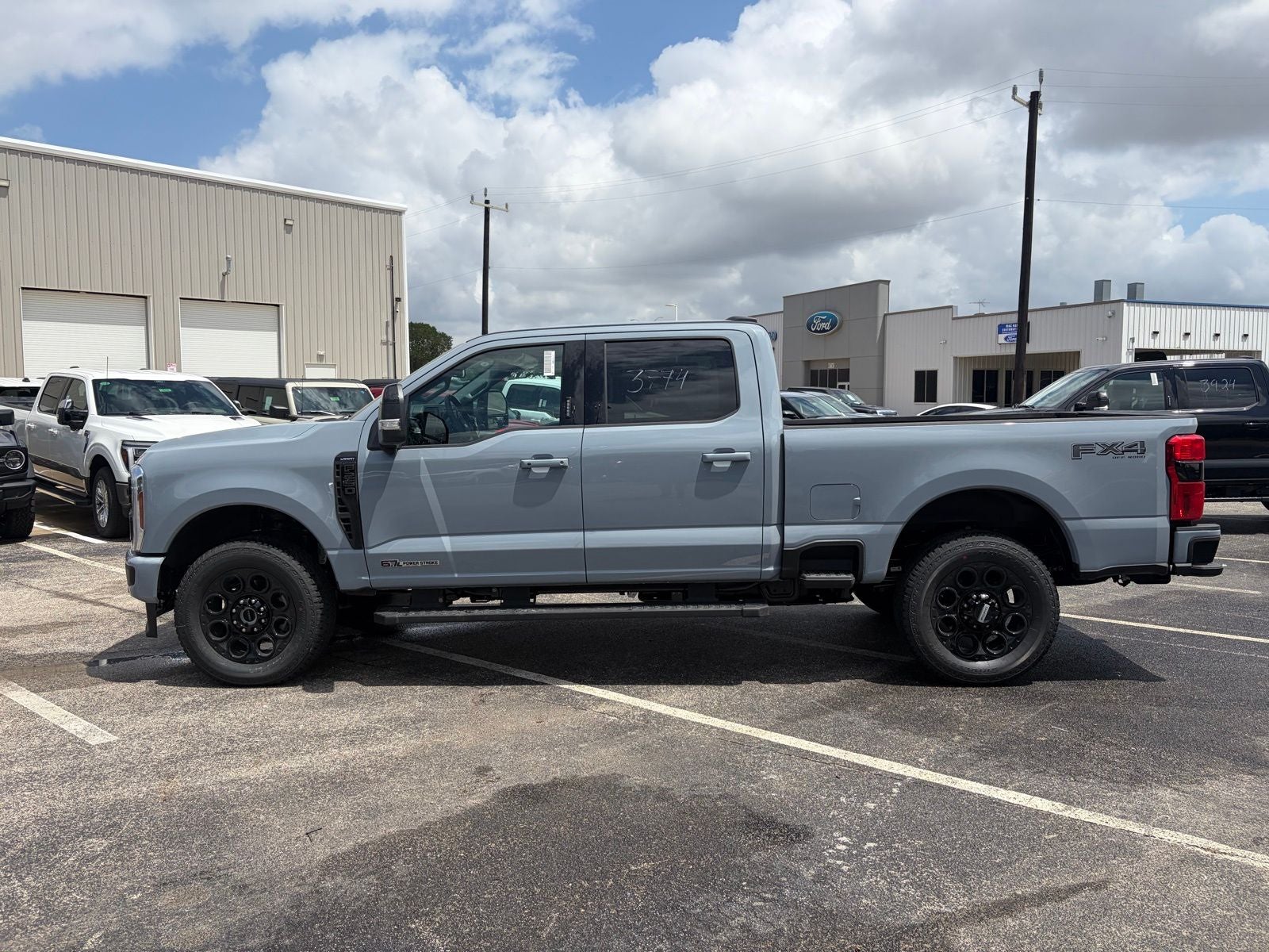 2026 Ford F-250SD Lariat