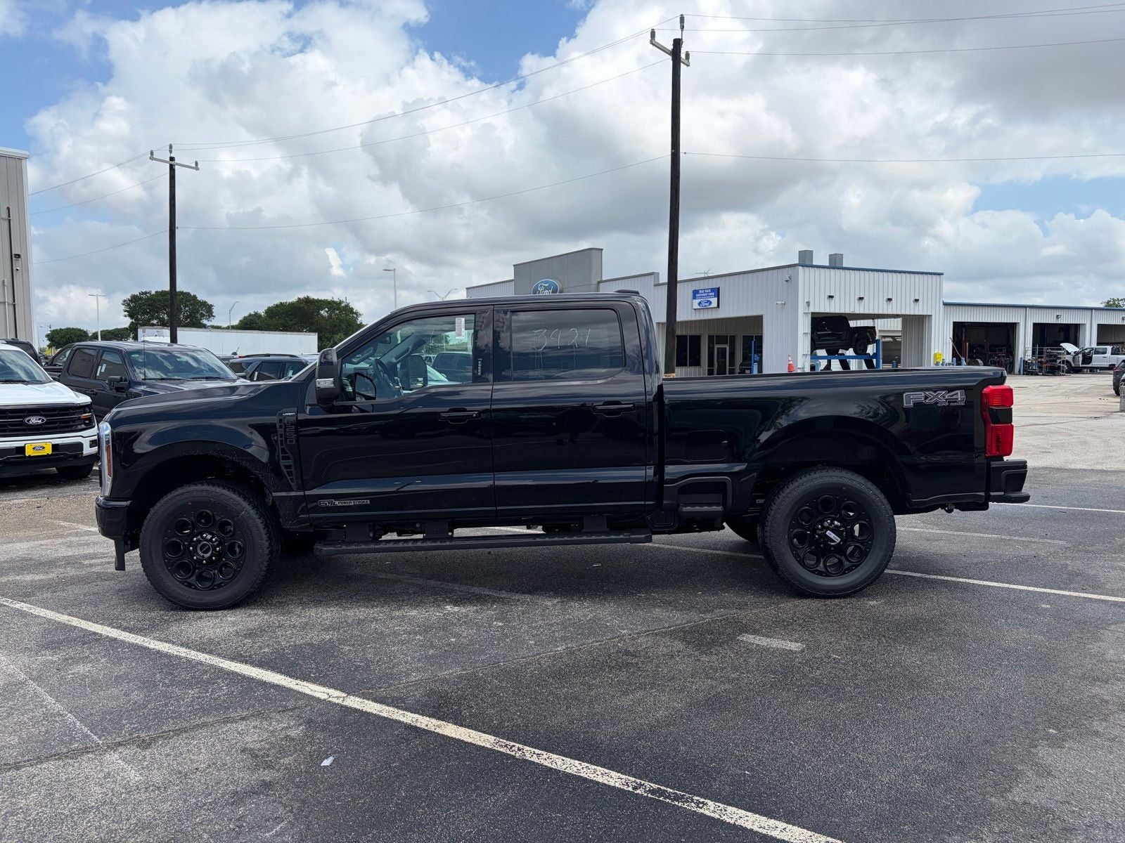 2026 Ford F-250SD Lariat