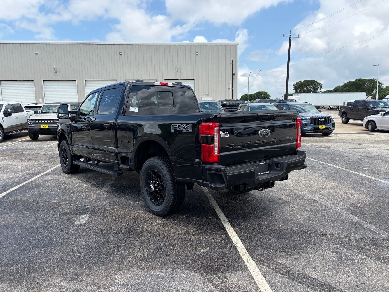 2026 Ford F-250SD Lariat