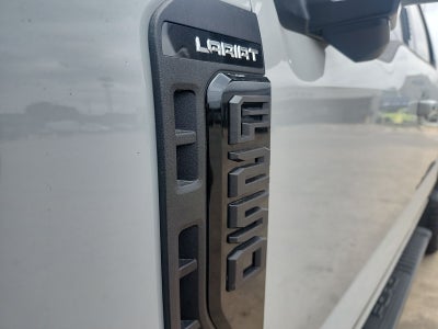 2026 Ford F-250SD Lariat Off Road 37