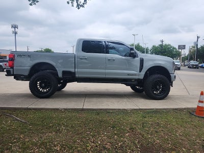 2026 Ford F-250SD Lariat Off Road 37