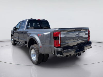 2027 Ford Super Duty F-350 DRW XL