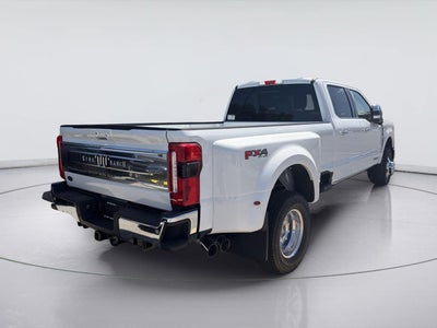 2026 Ford Super Duty F-350 DRW King Ranch