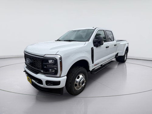 2027 Ford Super Duty F-350 DRW XL