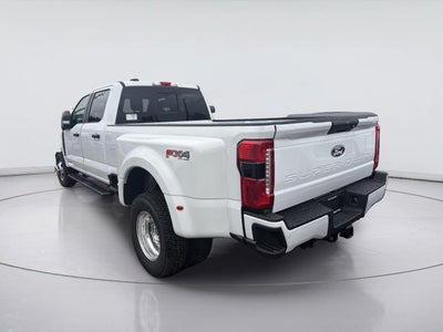 2027 Ford Super Duty F-350 DRW XL
