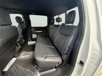 2027 Ford Super Duty F-450 DRW Platinum