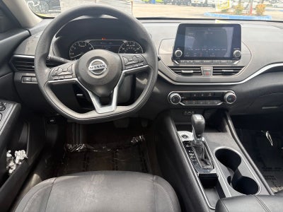 2022 Nissan Altima 2.5 SV
