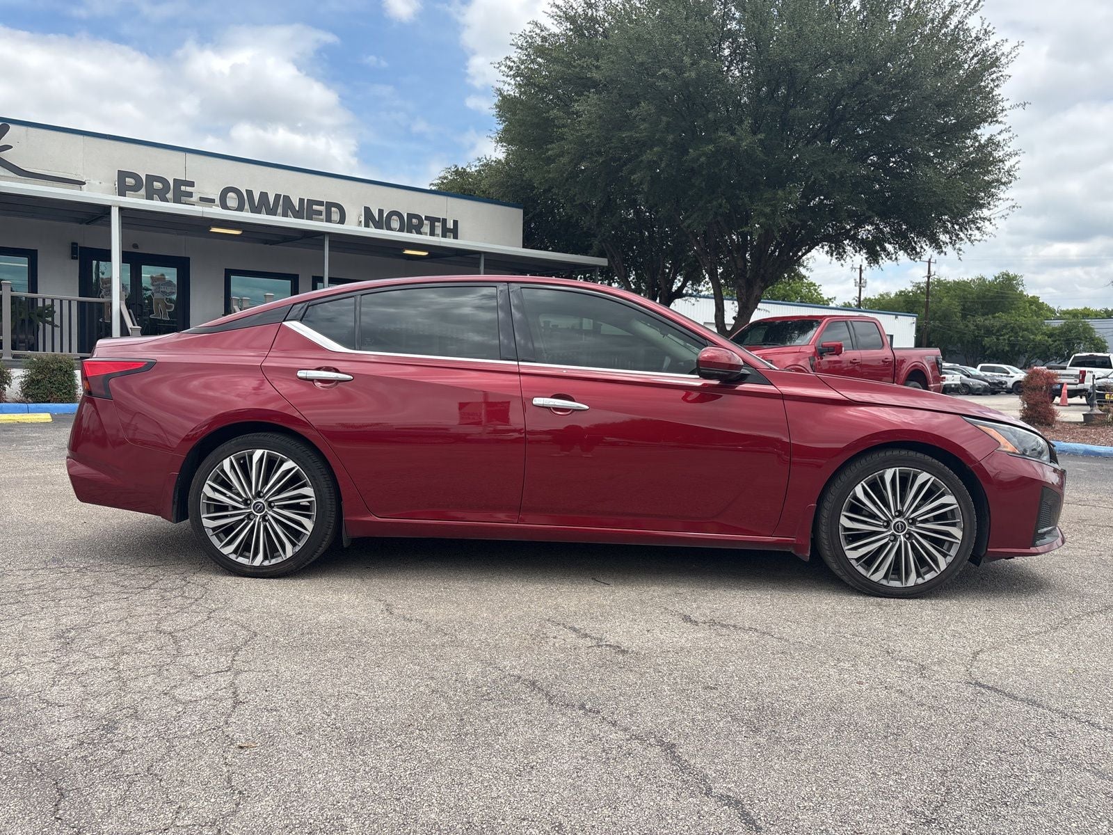 2024 Nissan Altima 2.5 SL