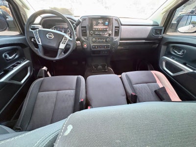 2022 Nissan Titan SV