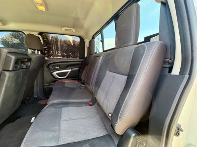 2022 Nissan Titan SV