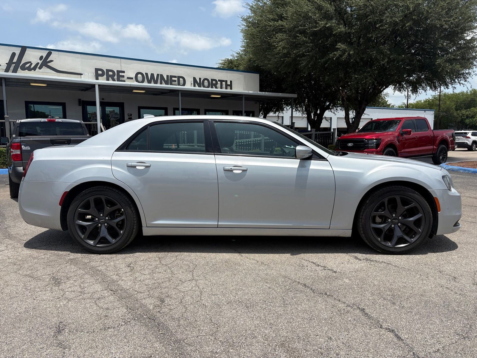 2023 Chrysler 300 S