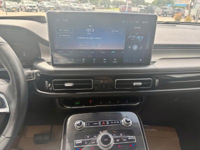 2022 Lincoln Nautilus Standard