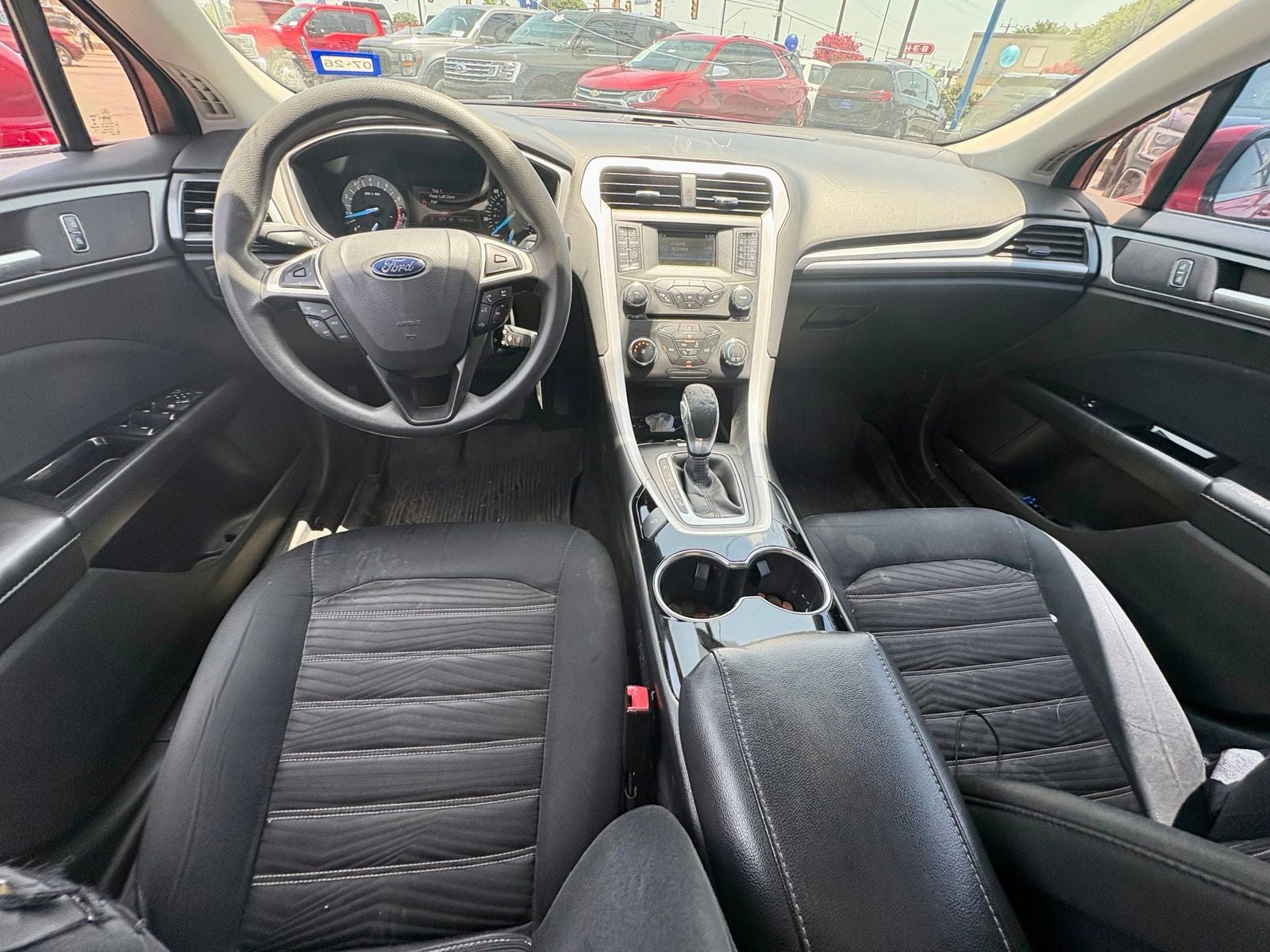 2016 Ford Fusion SE