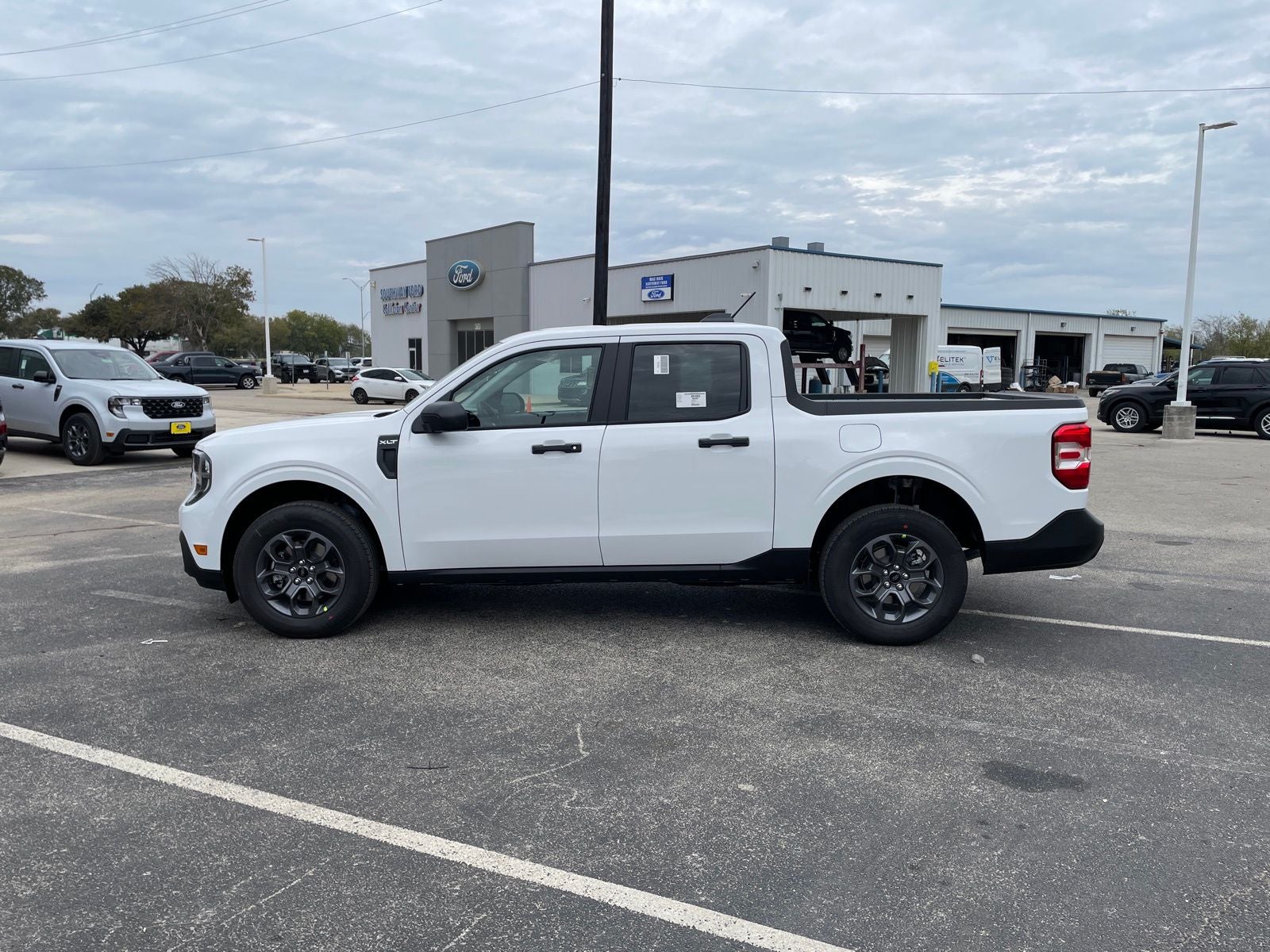 2026 Ford Maverick XLT