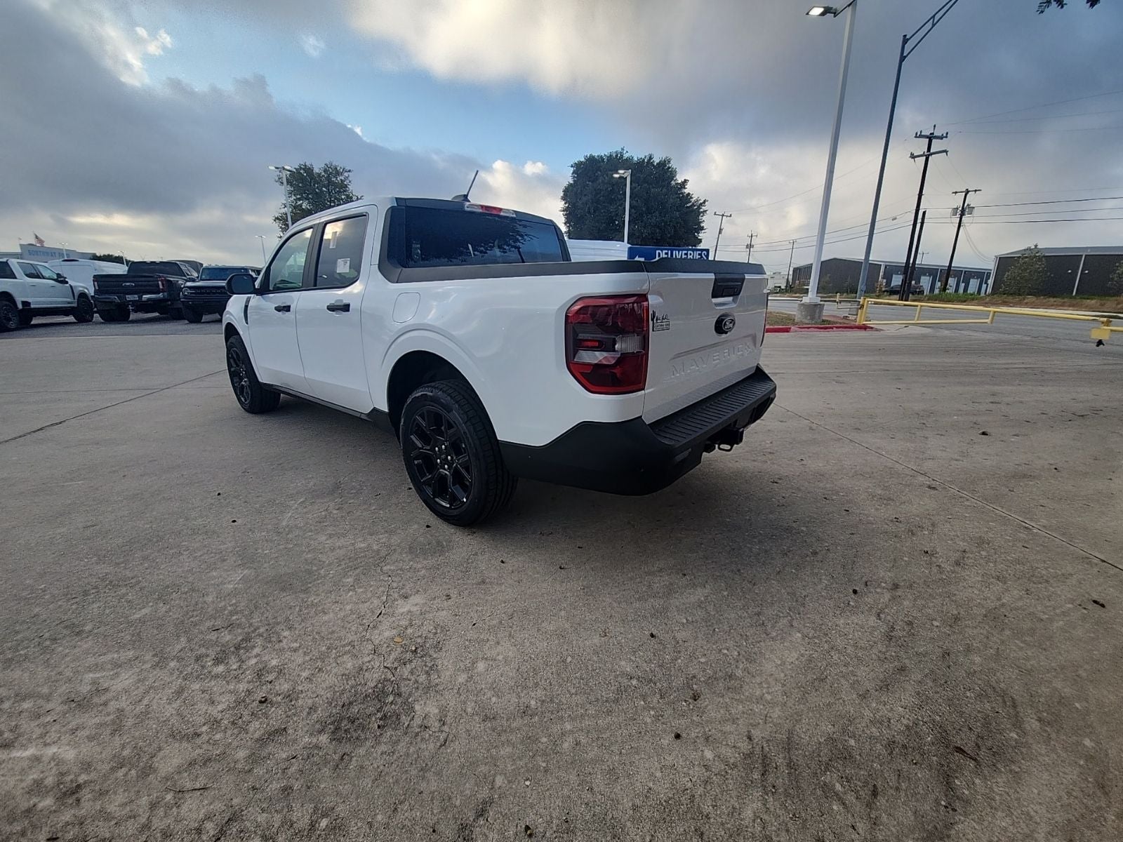 2025 Ford Maverick XLT