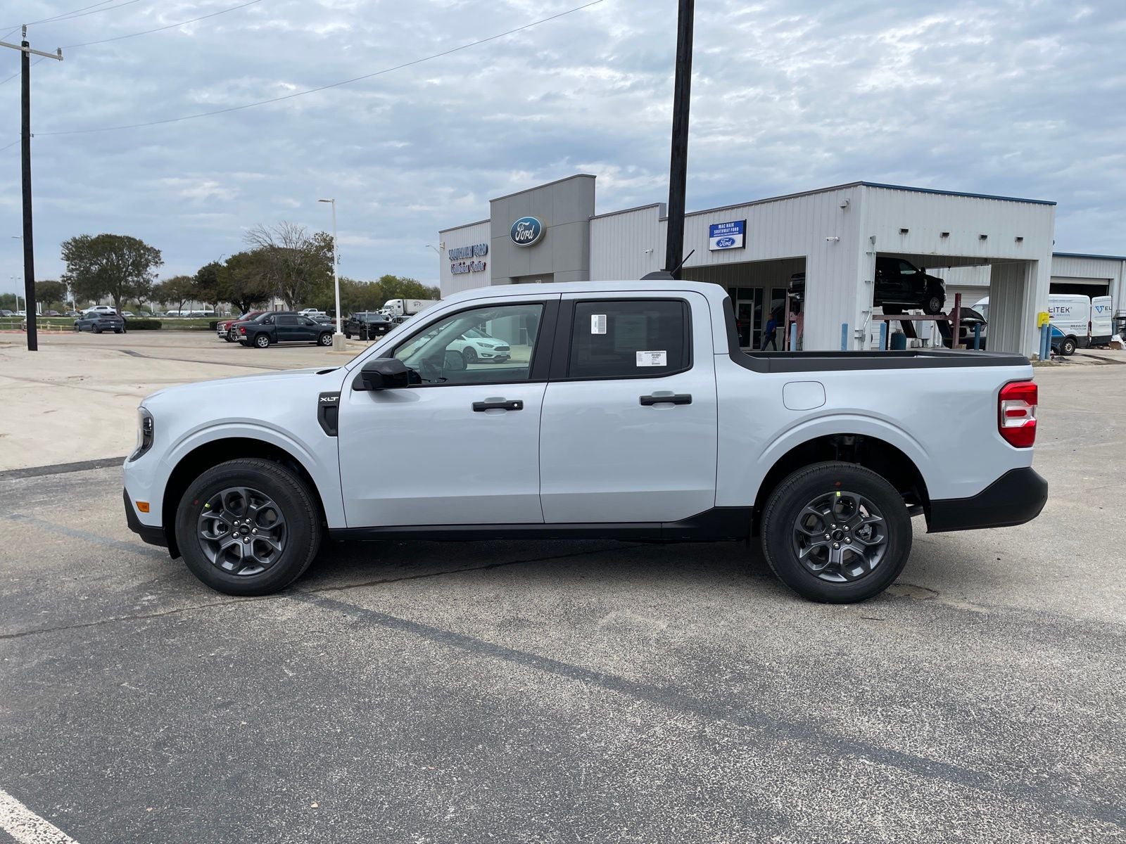 2026 Ford Maverick XLT