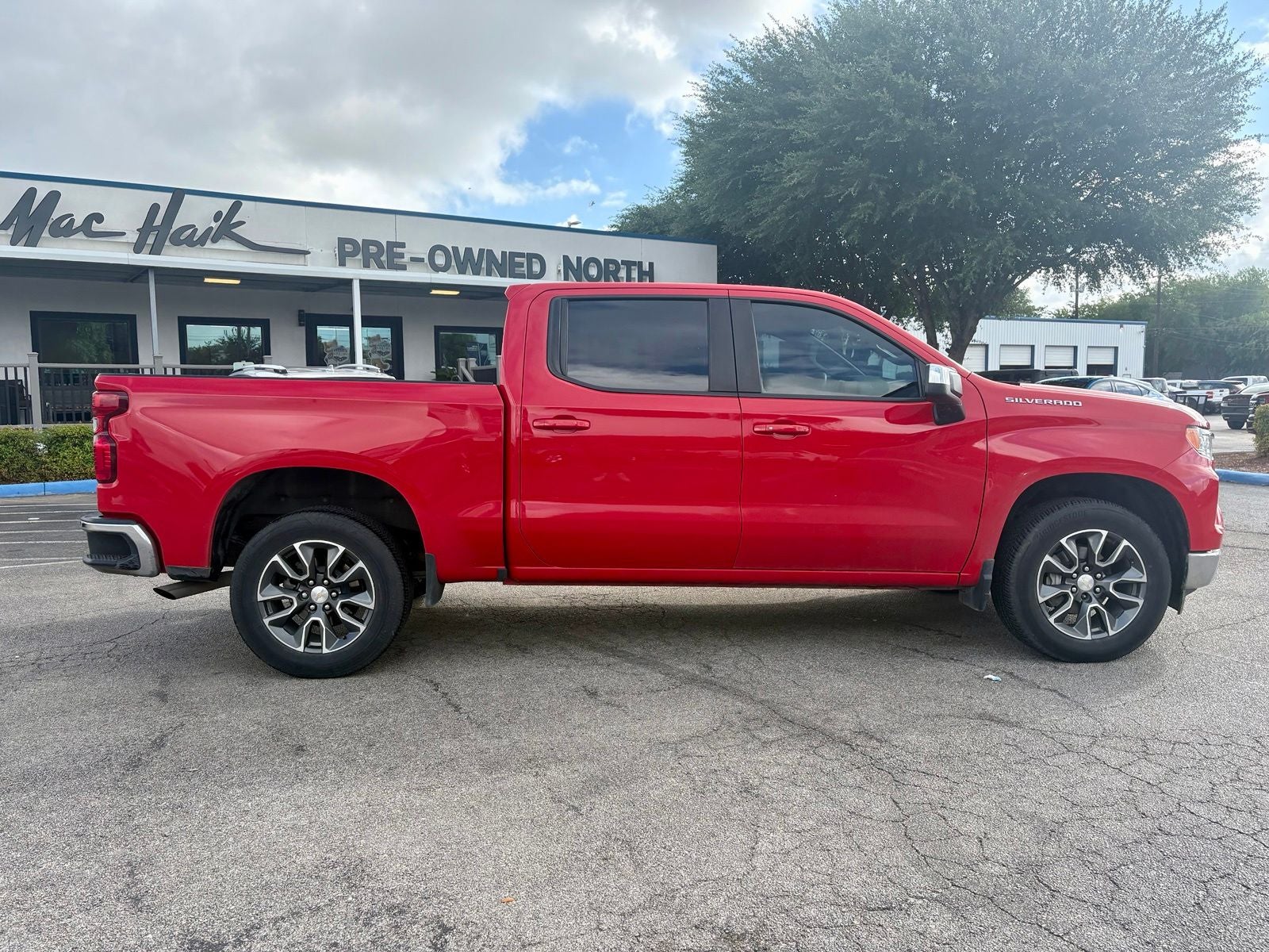 2023 Chevrolet Silverado 1500 LT