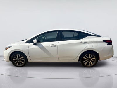 2022 Nissan Versa SV