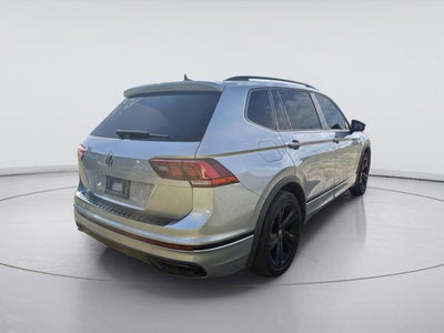 2023 Volkswagen Tiguan SE R-Line Black