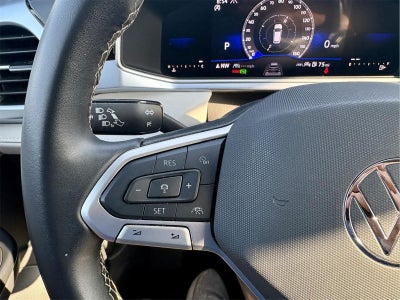 2025 Volkswagen Taos SE