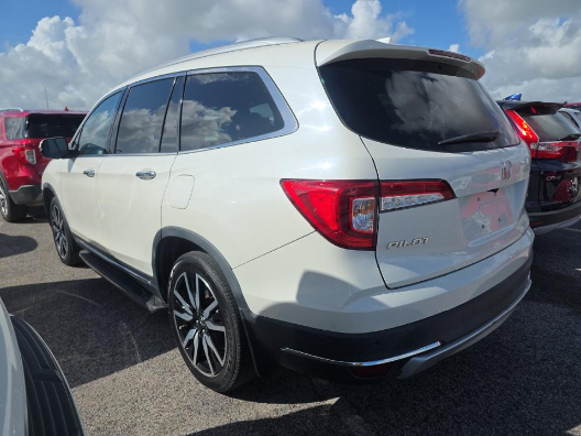 2019 Honda Pilot Touring 8 Passenger
