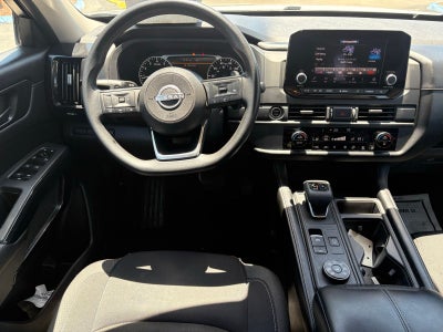 2023 Nissan Pathfinder S