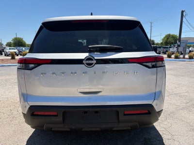 2023 Nissan Pathfinder S