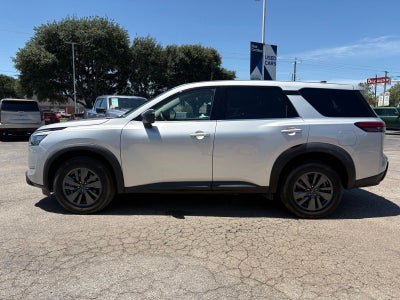 2023 Nissan Pathfinder S