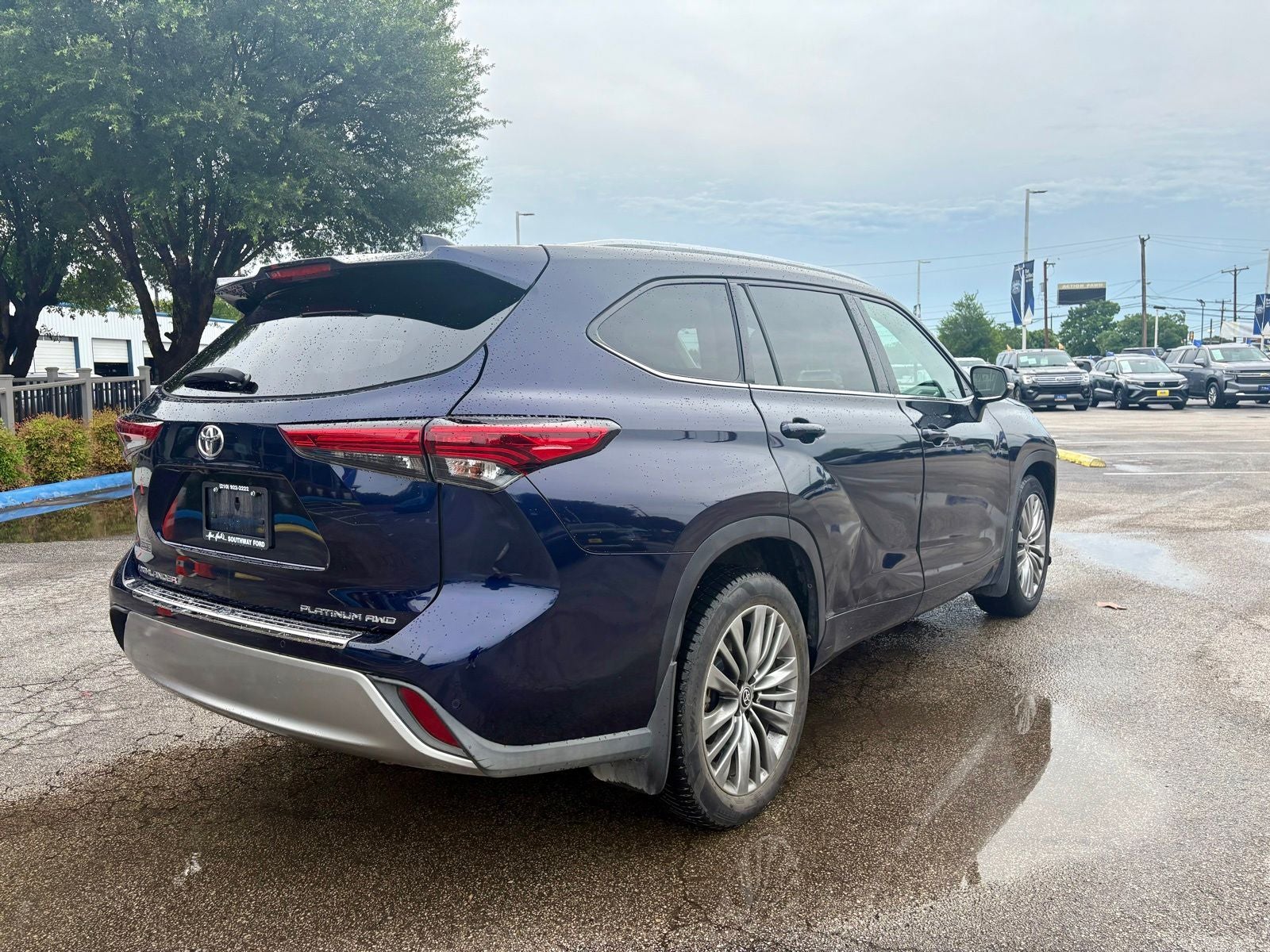 2021 Toyota Highlander Platinum