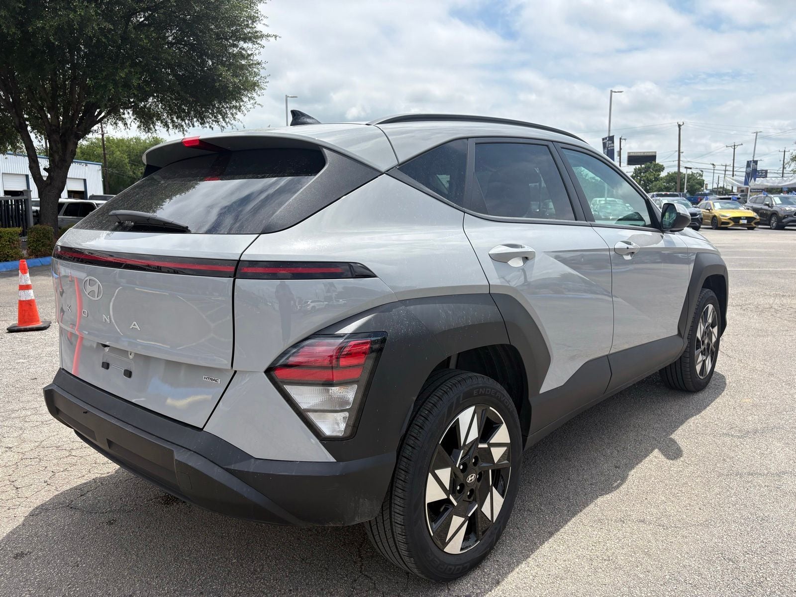 2024 Hyundai Kona SEL