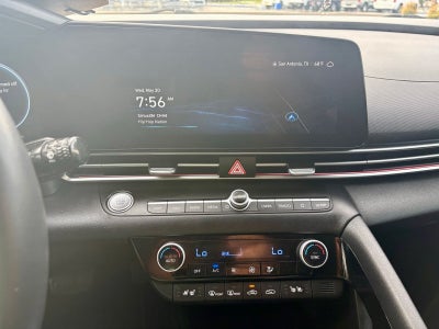 2025 Hyundai Elantra Hybrid Limited