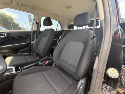 2022 Hyundai Venue SE