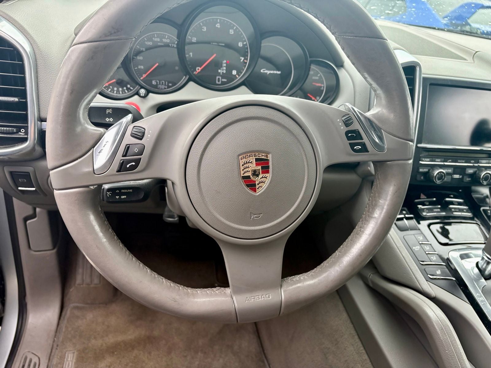 2011 Porsche Cayenne Base