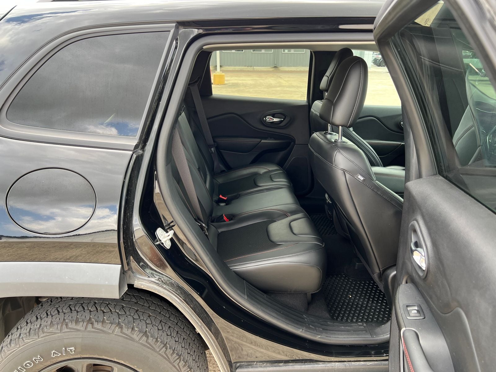 2020 Jeep Cherokee Trailhawk