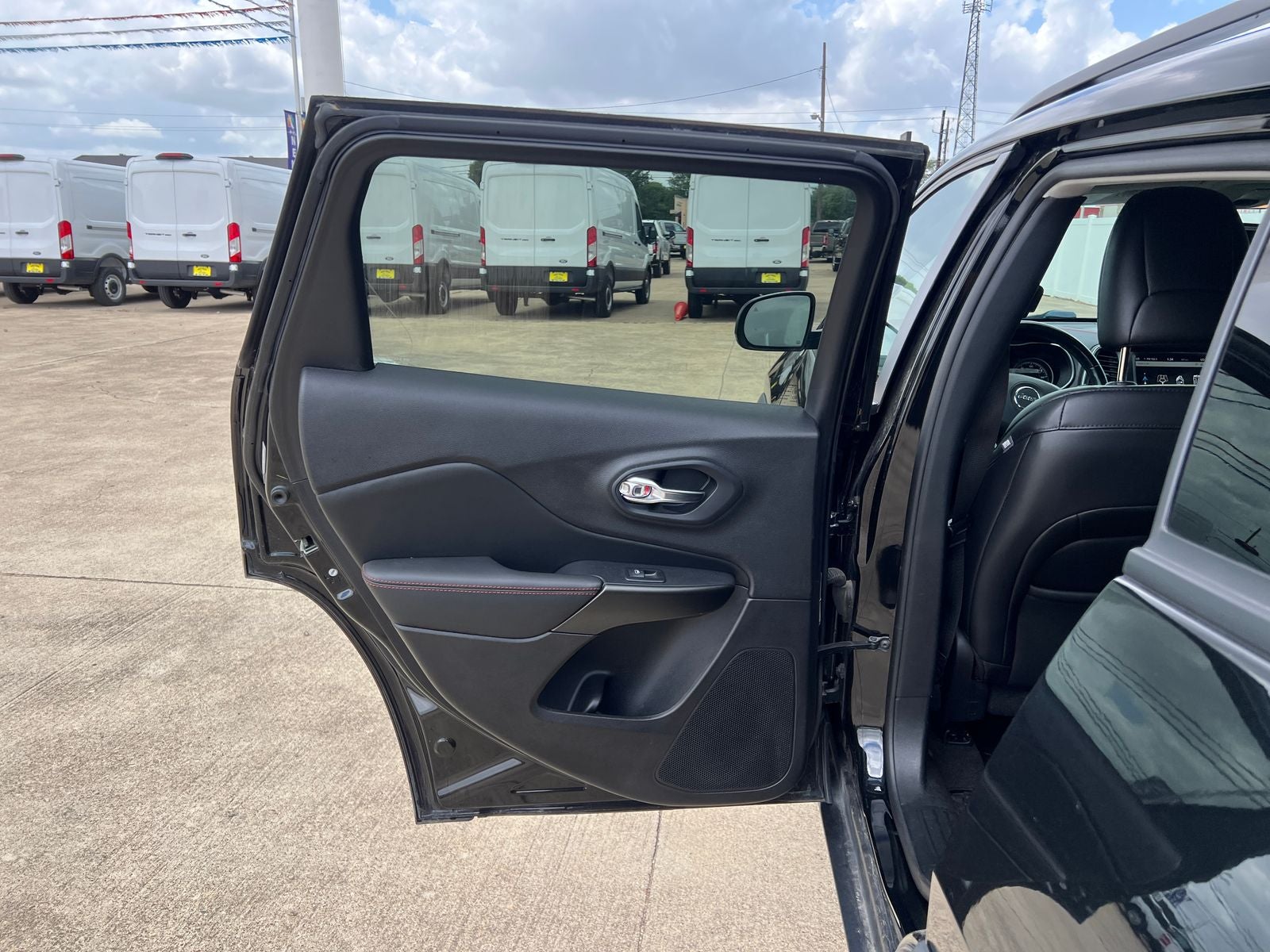 2020 Jeep Cherokee Trailhawk