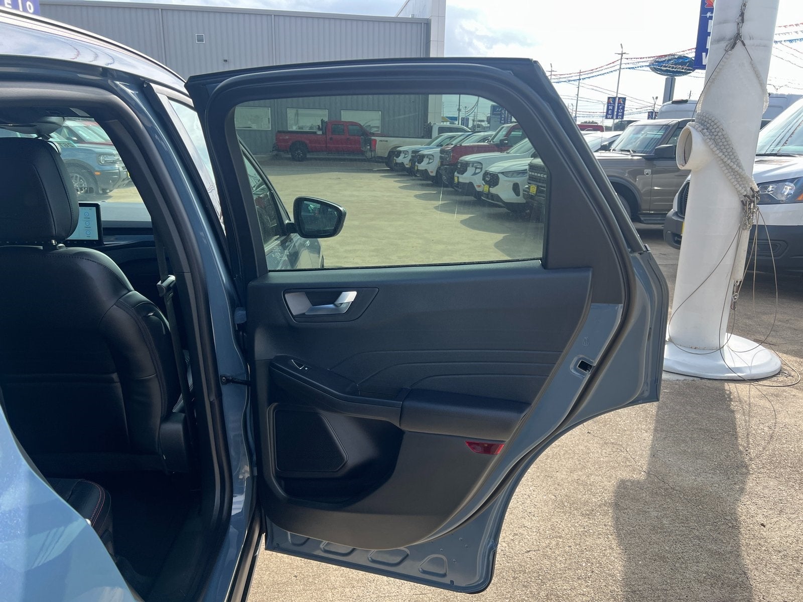 2026 Ford Escape Hybrid ST-Line Select