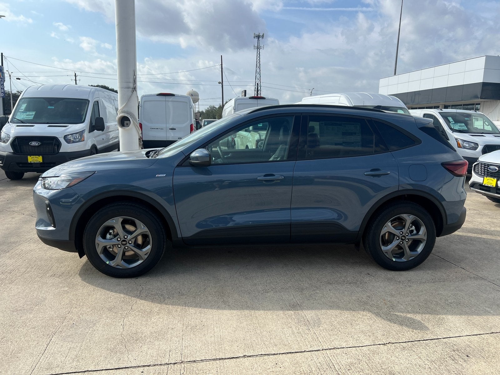 2026 Ford Escape Hybrid ST-Line Select