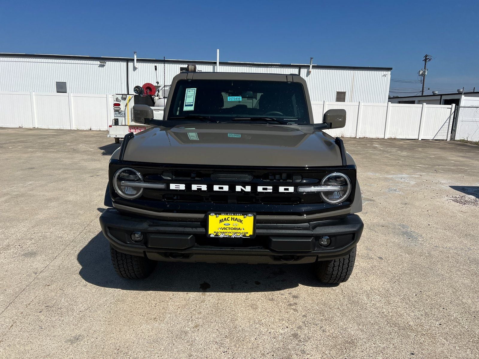 2025 Ford Bronco Outer Banks