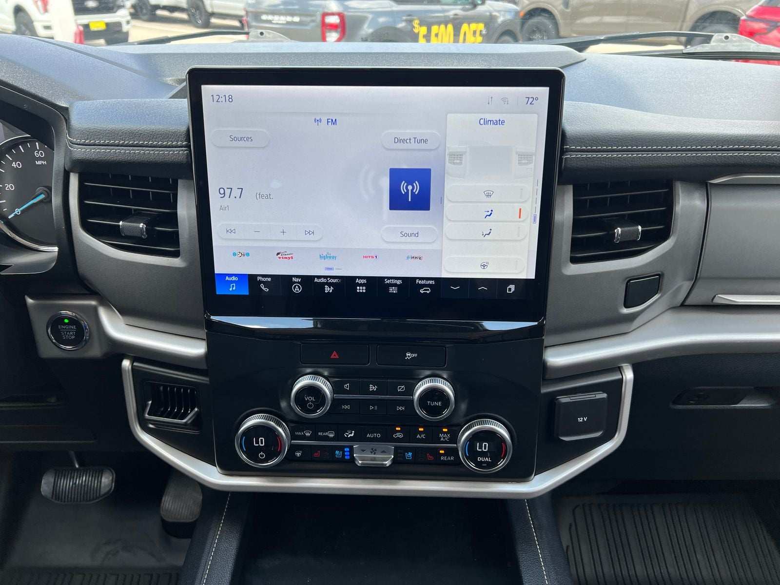2022 Ford Expedition XLT