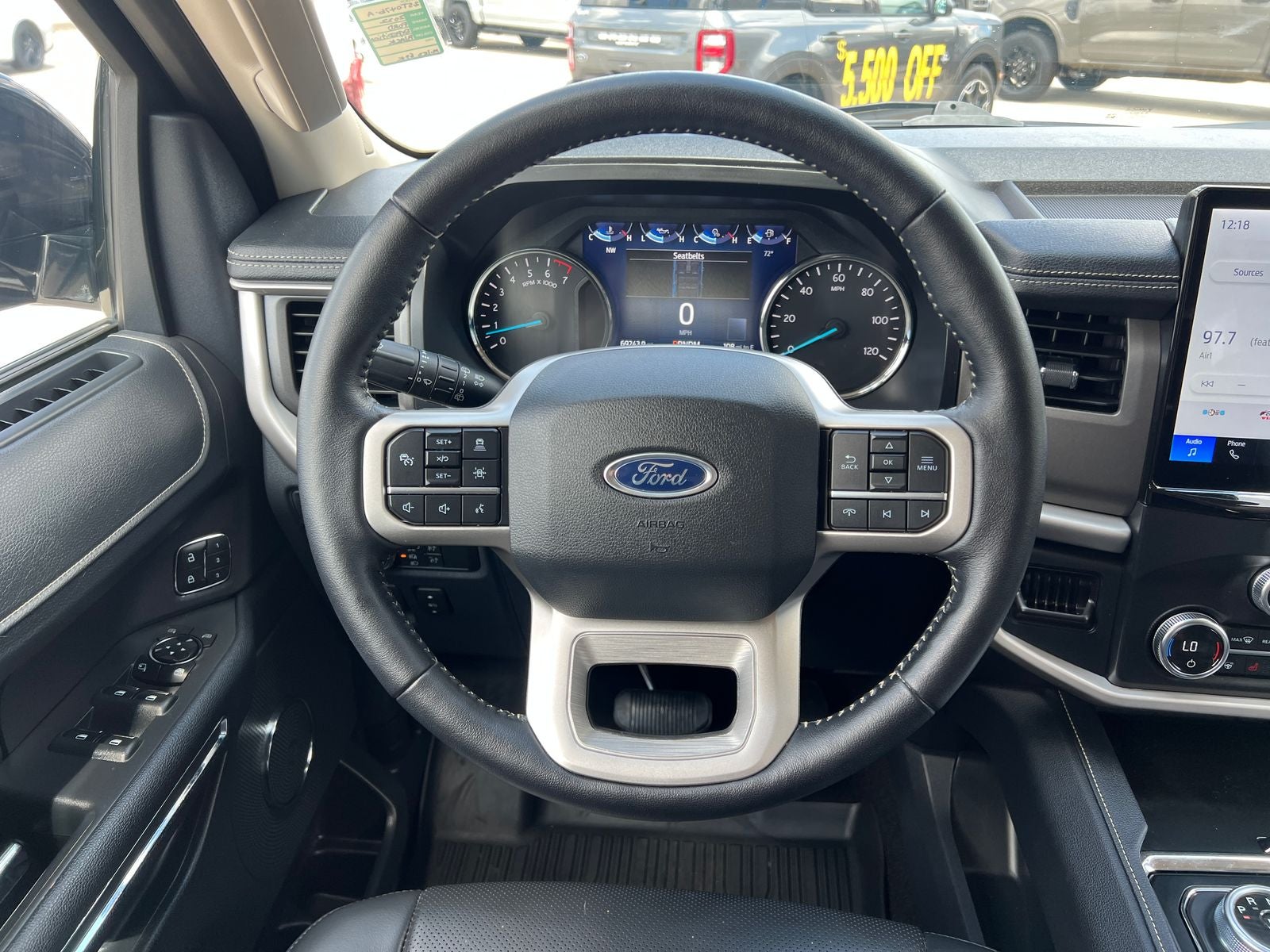 2022 Ford Expedition XLT
