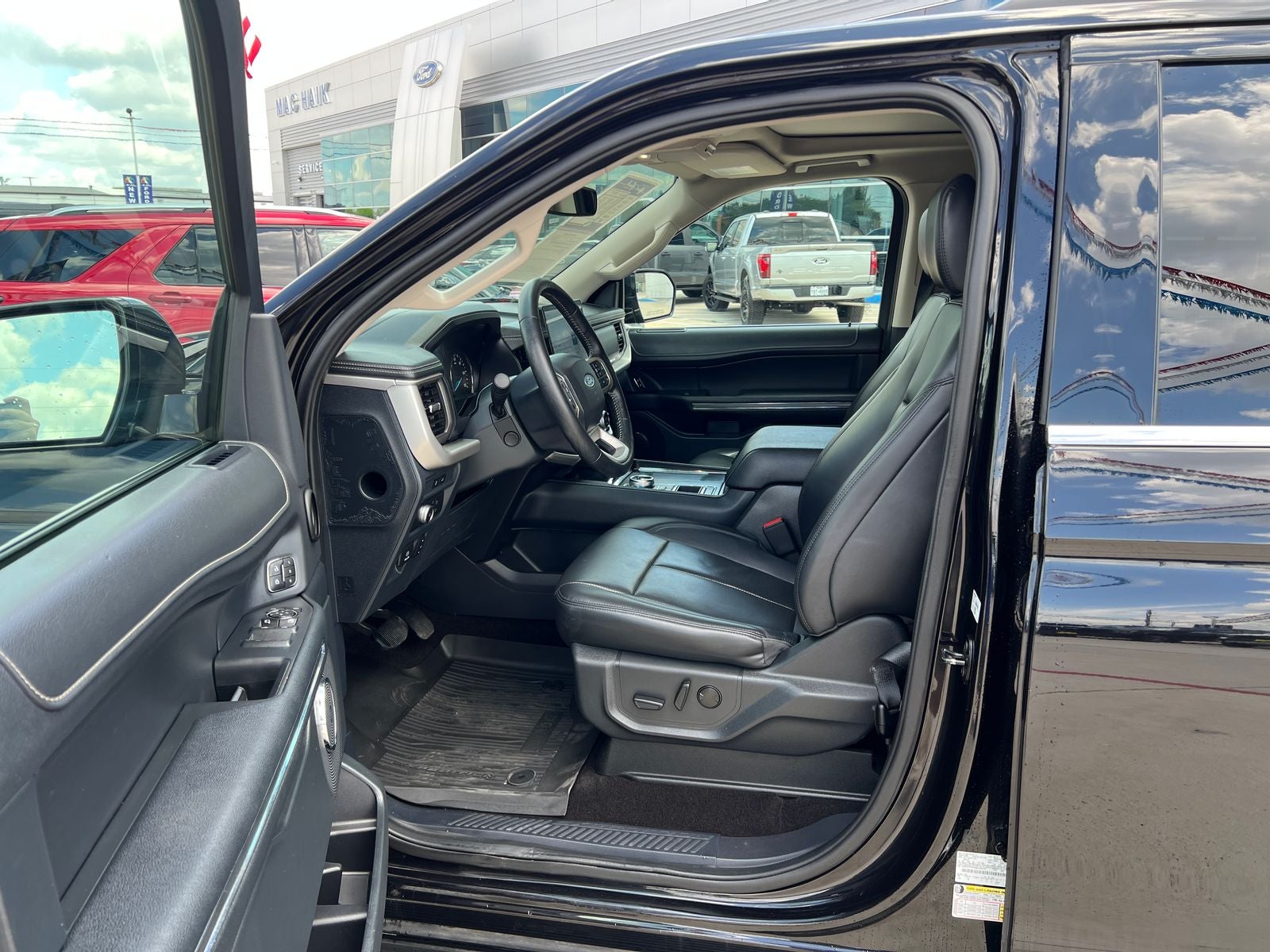 2022 Ford Expedition XLT