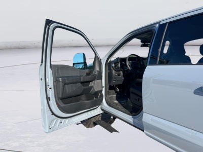 2027 Ford Super Duty F-250 Lariat
