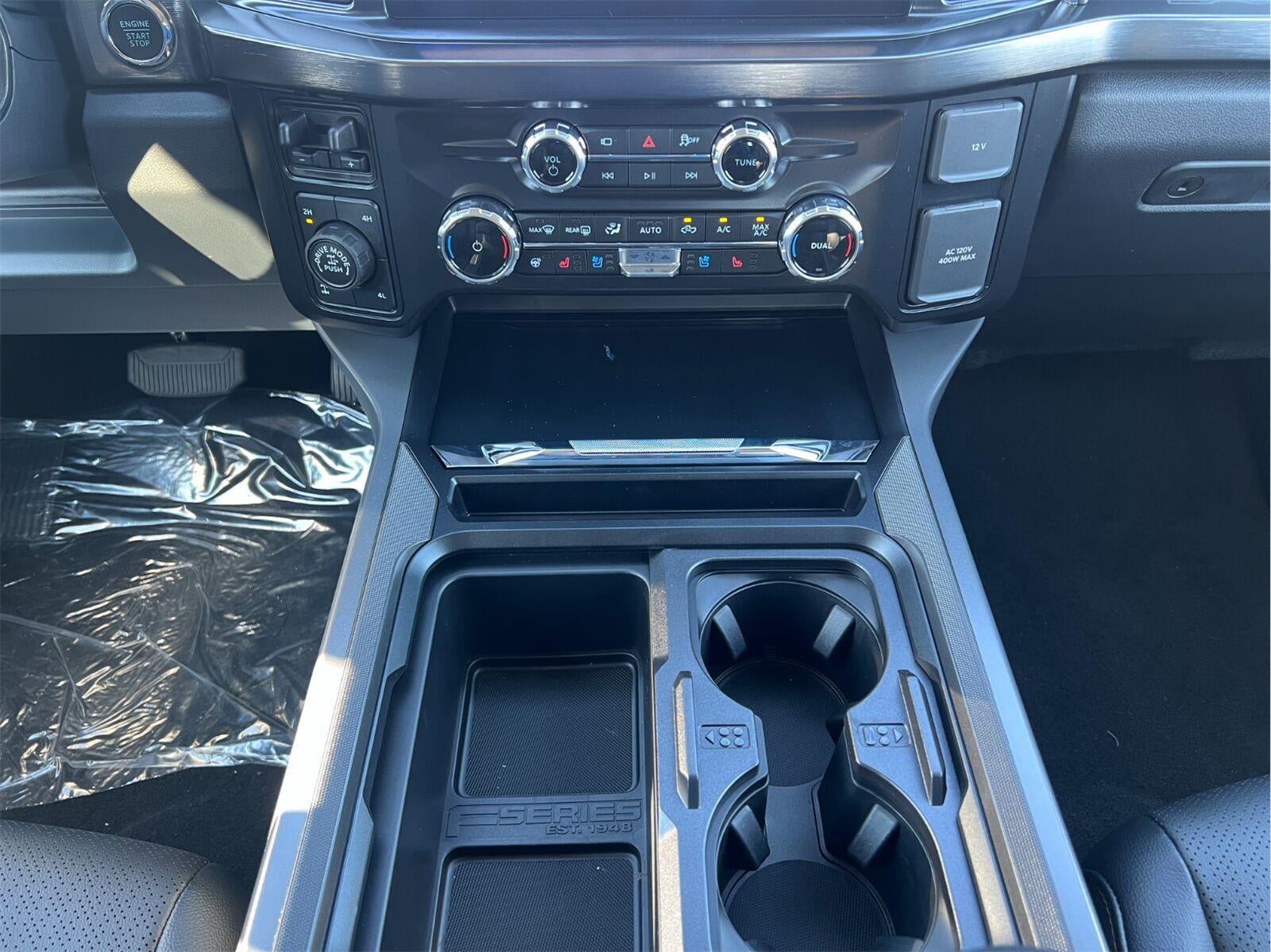 2027 Ford Super Duty F-250 Lariat