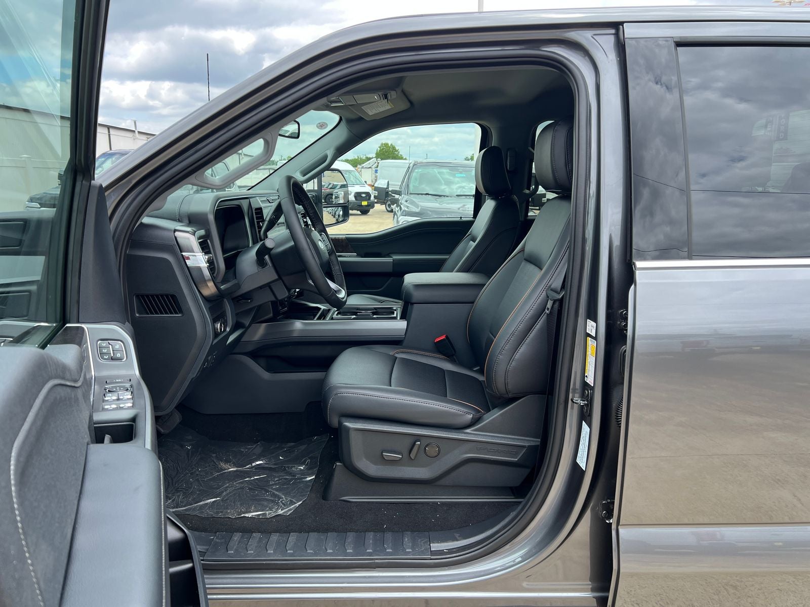 2026 Ford F-250SD Lariat