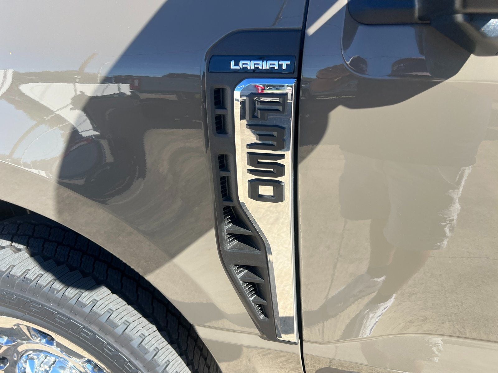 2026 Ford F-350SD Lariat