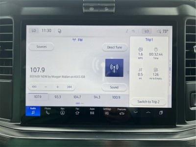 2027 Ford Super Duty F-350 DRW Lariat