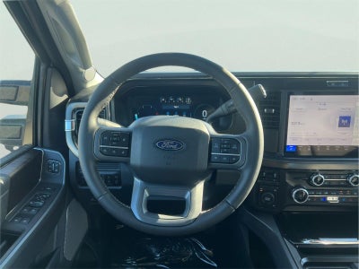 2027 Ford Super Duty F-350 DRW Lariat